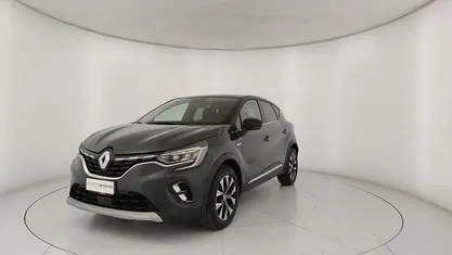 Usata Renault Captur Techno 101 CV (74 kW) 2024 SUV