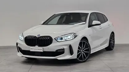 Usado BMW 118 M Sport 150 CV (110 kW) 2022 Blanco Utilitario