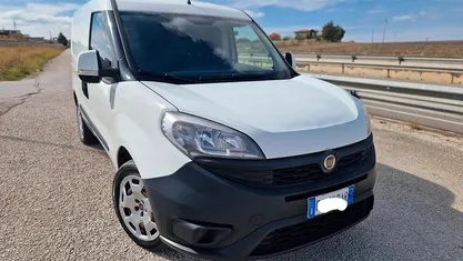 Usata 2017 Fiat Doblò Monovolume | 5990 € (Buon prezzo)