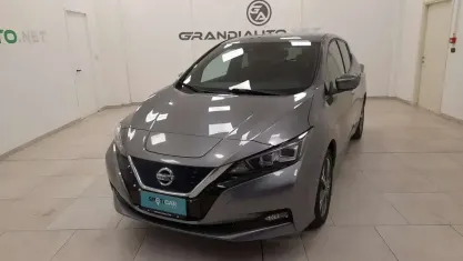 Usata Nissan Leaf Tekna 160 kW (218 CV) 2021 Argento Utilitaria