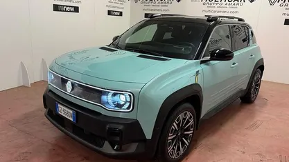 Usata Renault R4 Komfort 110 kW (150 CV) 2025 Blu Berlina