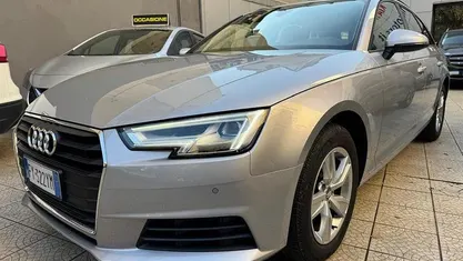 Grigio Usata 2019 Audi A4 Business Station wagon | 15.900 € (Buon prezzo)