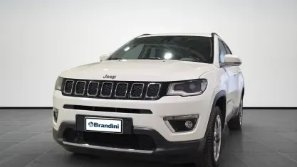 Usata Jeep Compass Limited 140 CV (102 kW) 2020 Galpine white SUV