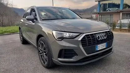 Usata Audi Q3 Advanced 150 CV (110 kW) 2021 Grigio SUV