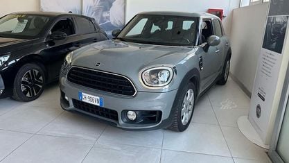 Begagnad Mini One Countryman 102 HK (75 kW) 2019 Grå SUV