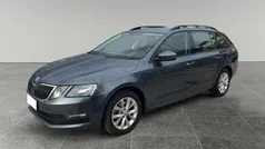 Grigio Usata 2017 Skoda Octavia G-TEC Executive Station wagon | 11.800 € (Buon prezzo)