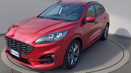 Gebraucht Ford Kuga ST-Line X 190 PS (139 kW) 2023 Rot SUV