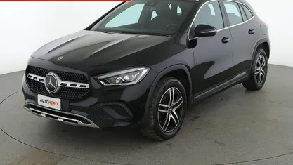 Usata 2023 Mercedes GLA180 Executive SUV | 31.299 € (Buon prezzo)