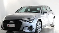 Argento floret metallizzato Usata 2021 Audi A3 Business Due volumi | 23.900 € (Buon prezzo)