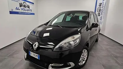 Usata Renault Scénic III Bose Edition 110 CV (80 kW) 2016 Nero Monovolume