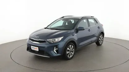Usata Kia Stonic Style 84 CV (61 kW) 2021 Grigio SUV