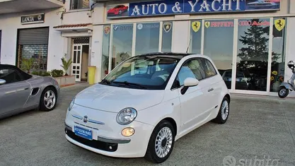 Bianco Usata 2009 Fiat 500 Lounge Due volumi | 5900 € (Buon prezzo)