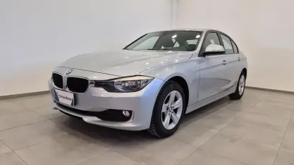 Usata BMW 316 Sport Line 116 CV (85 kW) 2012 Grigio Berlina