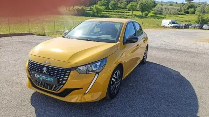 Usado Peugeot 208 Active 75 HP (55 kW) 2023 Amarelo Citadino