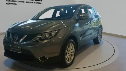 Begagnad Nissan Qashqai Acenta 111 HK (81 kW) 2014 Grå SUV