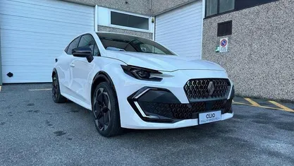 Nuova Renault Clio V Evolution 109 CV (80 kW) 2026 Bianco Berlina