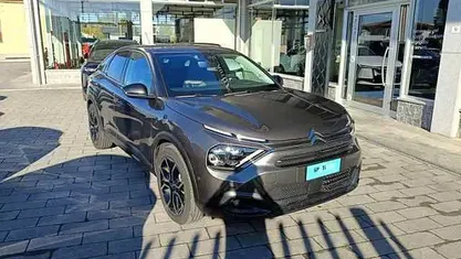 Usata Citroën e-C4 Shine 100 kW (136 CV) 2021 Berlina