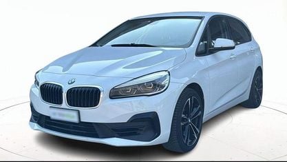 Usata BMW 218 Active Tourer Comfort Edition 140 CV (102 kW) 2019 Vari colori / pastello Monovolume