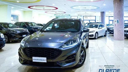 Occasion Ford Kuga ST-Line 120 ch (88 kW) 2024 Gris SUV