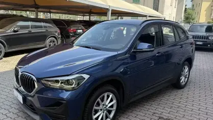 Gebraucht BMW X1 Advantage 190 PS (139 kW) 2022 Blau SUV