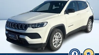 Bianco pastello Usata 2022 Jeep Compass Longitude SUV | 21.500 € (Ottimo prezzo)