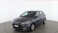 Grigio Usata 2017 Hyundai i20 Classic Tre volumi | 8899 € (Buon prezzo)