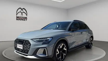 Usata Audi A3 Ambiente 150 CV (110 kW) 2024 Grigio / gray Berlina