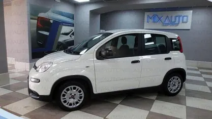 Usata Fiat Panda S 70 CV (51 kW) 2023 Bianco Utilitaria