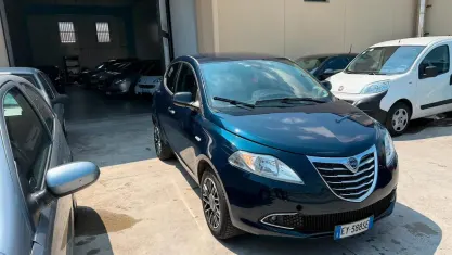 Usata Lancia Ypsilon Gold 80 CV (58 kW) 2015 Other Utilitaria