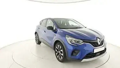 Usata Renault Captur Evolution 101 CV (74 kW) 2024 Blu SUV