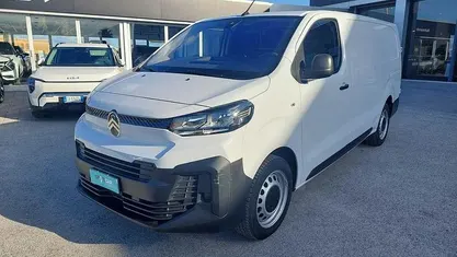 Usata Citroën Jumpy 144 CV (105 kW) 2024 Bianco Monovolume