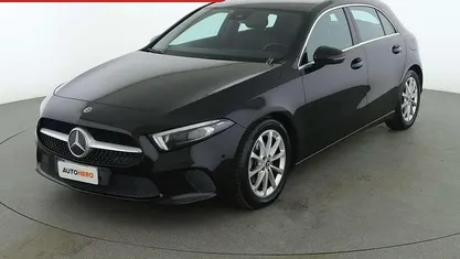 Usata Mercedes A180 116 CV (85 kW) 2019 Nero Berlina