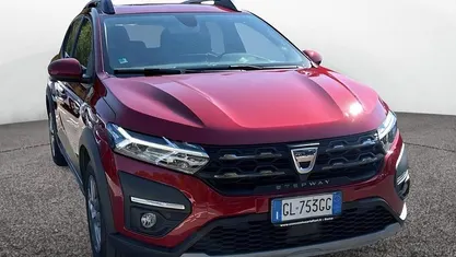 Usata Dacia Sandero Comfort 101 CV (74 kW) 2022 Utilitaria