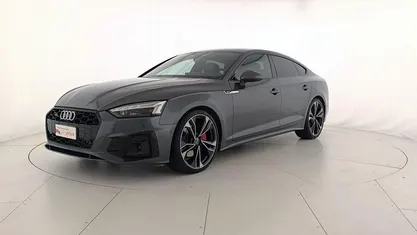 Usata Audi A5 Sportback S-Line 265 CV (194 kW) 2022 Grigio daytona perlato Utilitaria