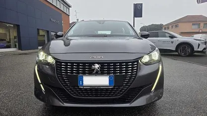 Grigio Usata 2023 Peugeot 208 Active Due volumi | 13.200 € (Buon prezzo)