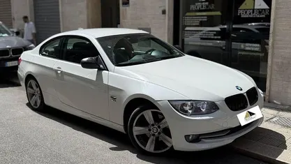 Usata 2011 BMW 320 Efficient Dynamics Coupé | 9800 € (Buon prezzo)