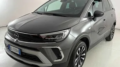 Usata Opel Crossland X Elegance 131 CV (96 kW) 2023 SUV