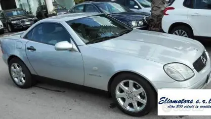 Usata Mercedes SLK200 192 CV (141 kW) 1999 Grigio Cabrio
