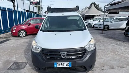 Usata Dacia Dokker 75 CV (55 kW) 2015 Bianco Monovolume