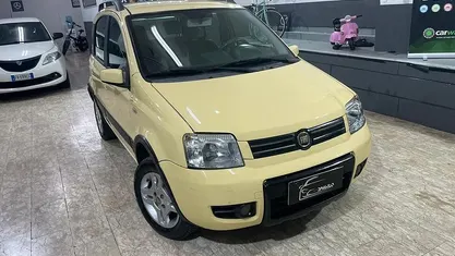 Usata Fiat Panda Climbing 60 CV (44 kW) 2009 Utilitaria