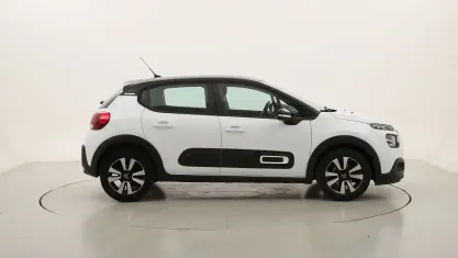Usata Citroën C3 Shine 83 CV (61 kW) 2021 Biancobianco Utilitaria