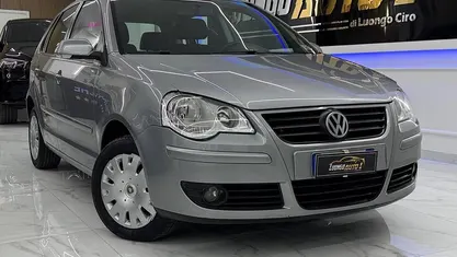 Grigio Usata 2007 VW Polo Due volumi | 2900 € (Buon prezzo)