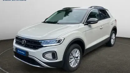 Usata VW T-Roc Life 150 CV (110 kW) 2022 Beige SUV