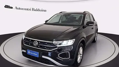 Nero perla Usata 2022 VW T-Roc Life SUV | 19.900 € (Ottimo prezzo)