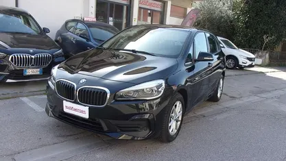 Usata BMW 216 Active Tourer 116 CV (85 kW) 2021 Nero Monovolume