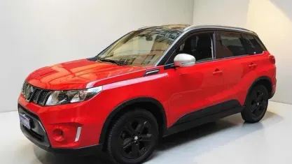 Usata Suzuki Vitara Cool 120 CV (88 kW) 2015 Rosso pastello SUV