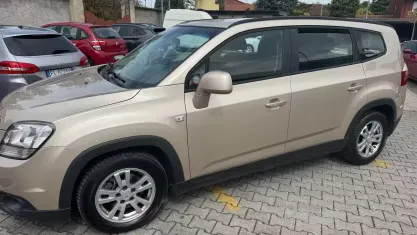 Usata Chevrolet Orlando 131 CV (96 kW) 2013 Marrone Monovolume