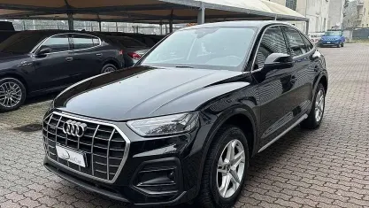Gebraucht Audi Q5 Sportback Ambiente 204 PS (150 kW) 2022 Schwarz SUV