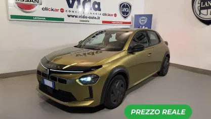 Gebraucht Lancia Ypsilon 110 PS (80 kW) 2024 Gold Kleinwagen