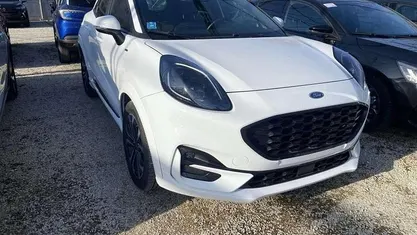 Bianco Usata 2023 Ford Puma ST-Line X SUV | 14.900 € (Ottimo prezzo)
